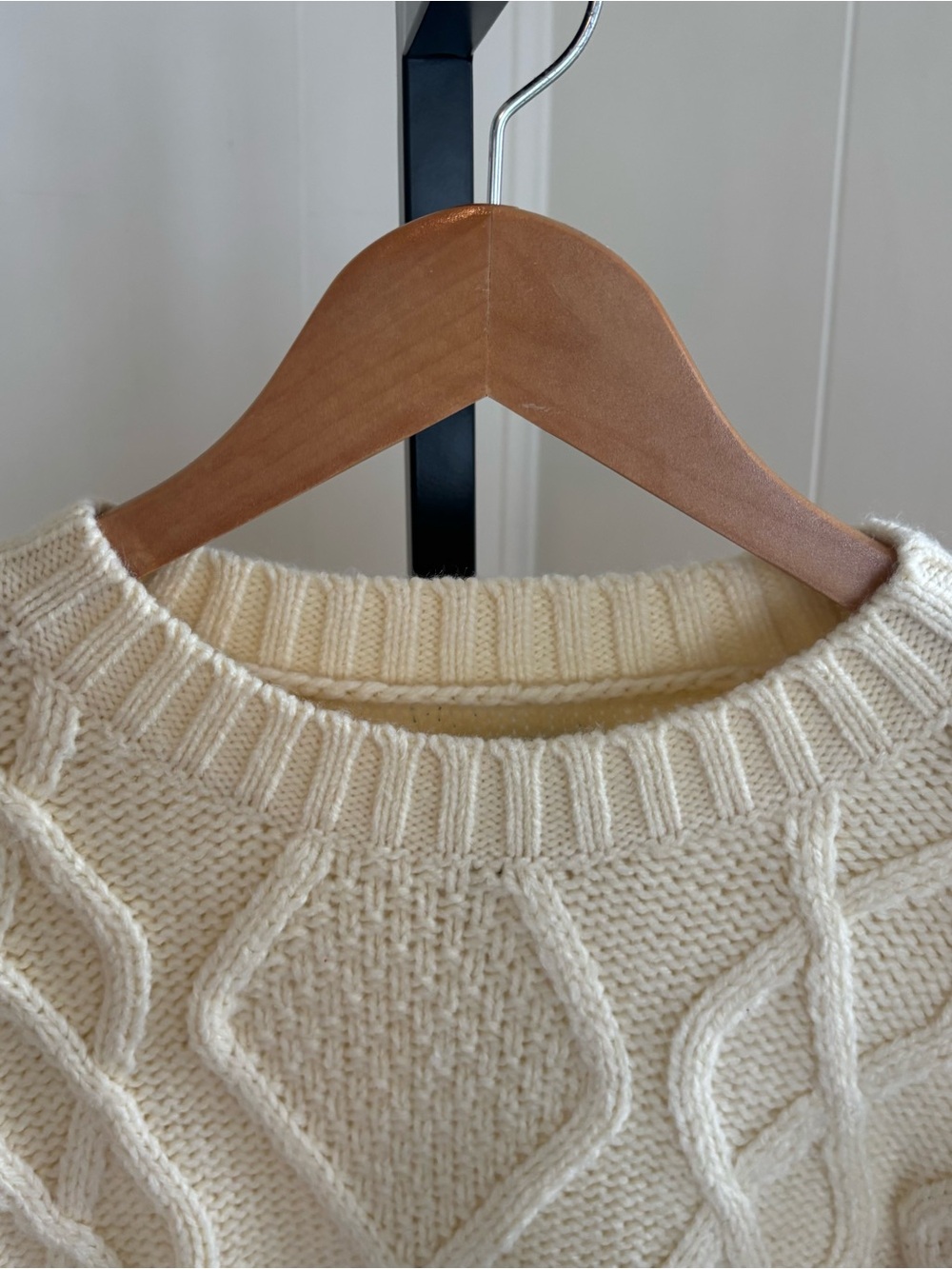 American Eagle Cable Knit Fringe Sweater Ivory Women’s XS Western Fall